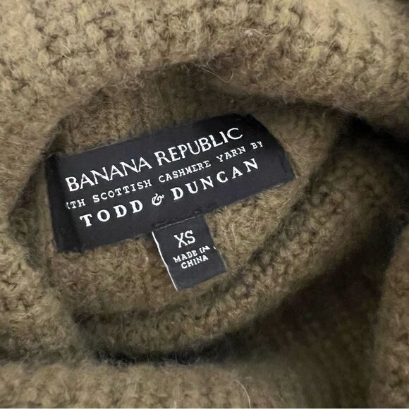 Banana Republic Todd & Duncan Scottish Cashmere Cable Knit Sweater Size XS Green - Picture 5 of 9